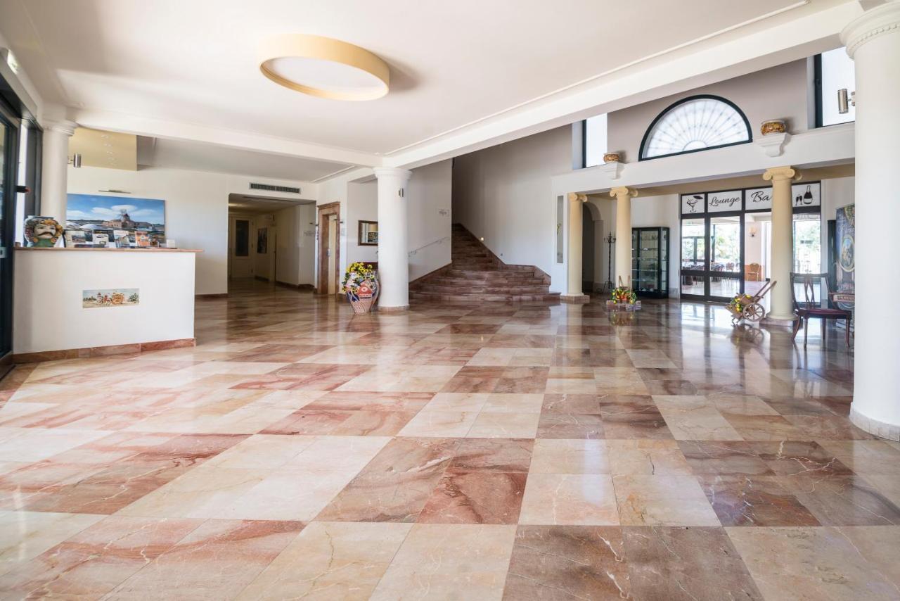 Delfino Beach Hotel Marsala Eksteriør bilde