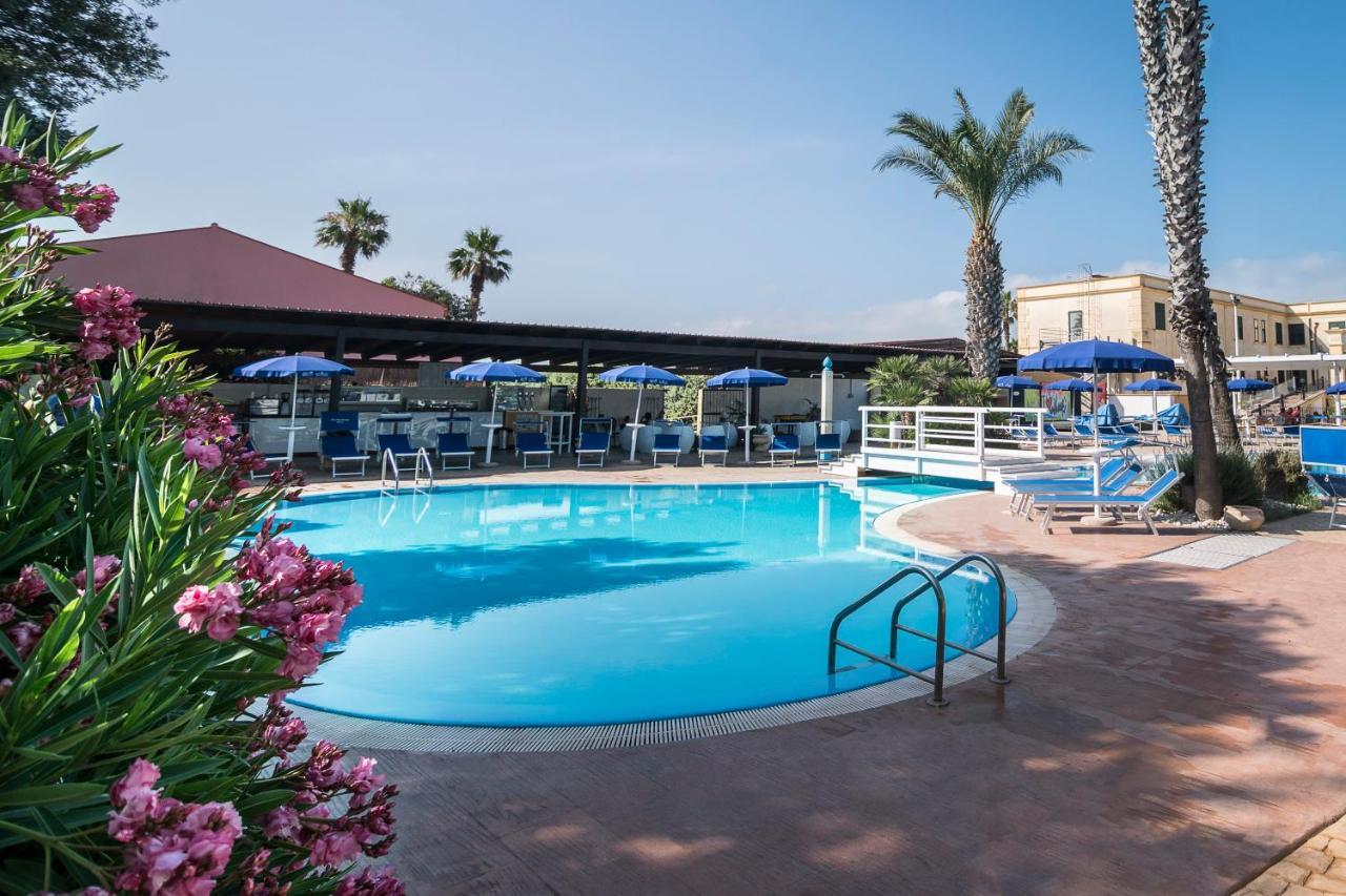 Delfino Beach Hotel Marsala Eksteriør bilde