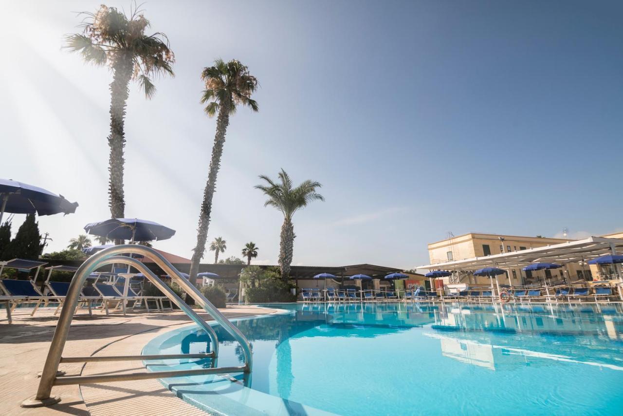 Delfino Beach Hotel Marsala Eksteriør bilde